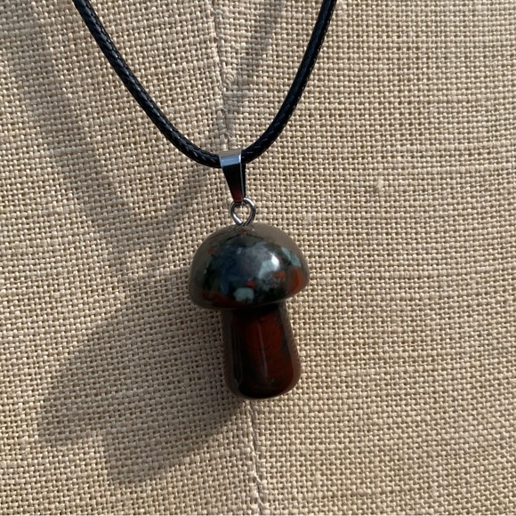 Handmade Genuine Stone Mushroom Amulet Necklace - Picture 4 of 14